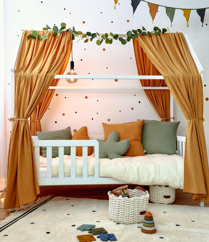 Kidsroom With House Bed In Camel &amp; Cream
